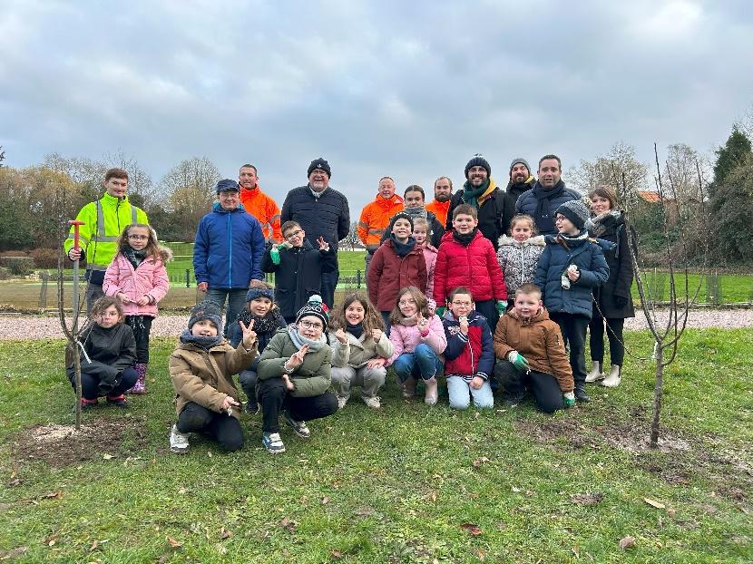 Les enfants des écoles s'engagent pour la nature -01- Commune Charmes Aisne
