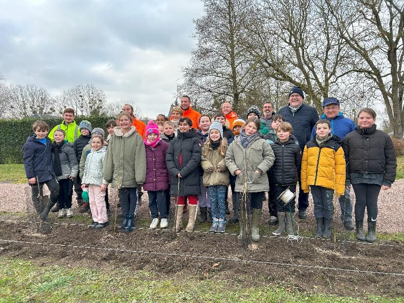 Les enfants des écoles s'engagent pour la nature -02- Commune Charmes Aisne